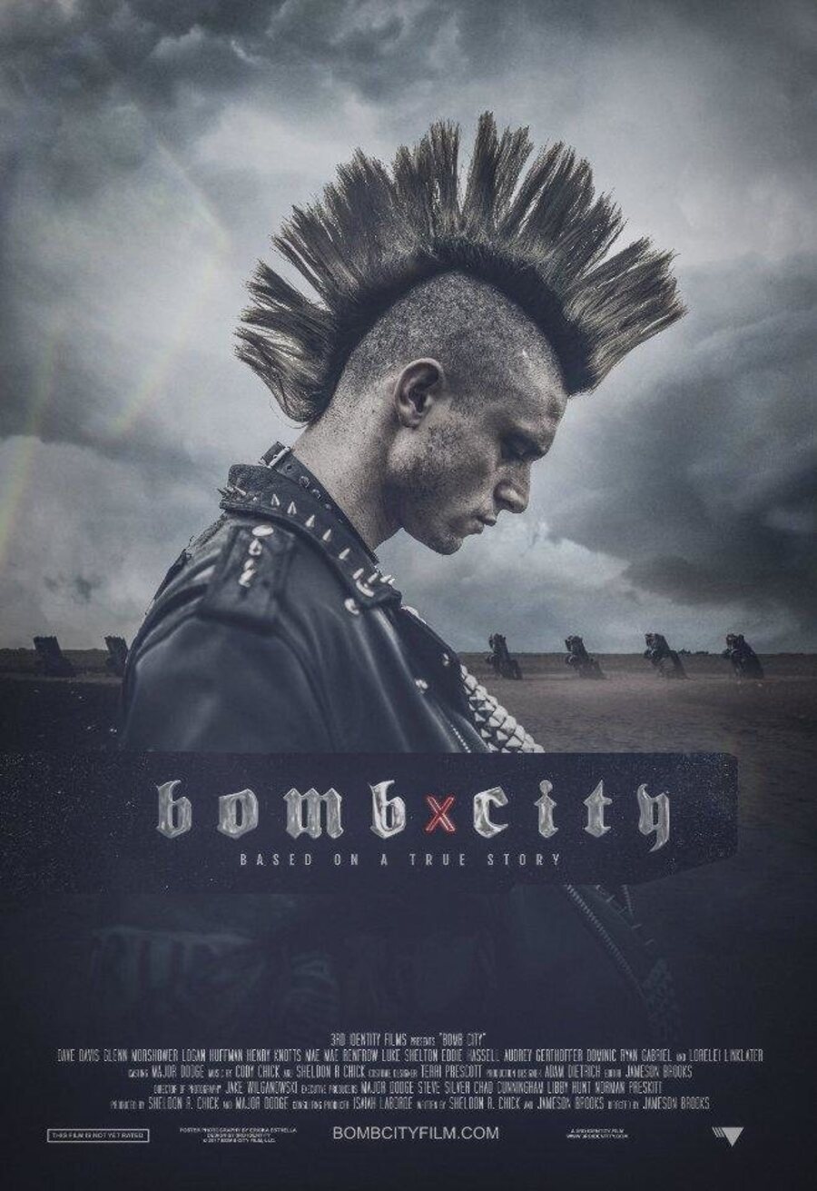 Cartel de Bomb City - Inglés #2