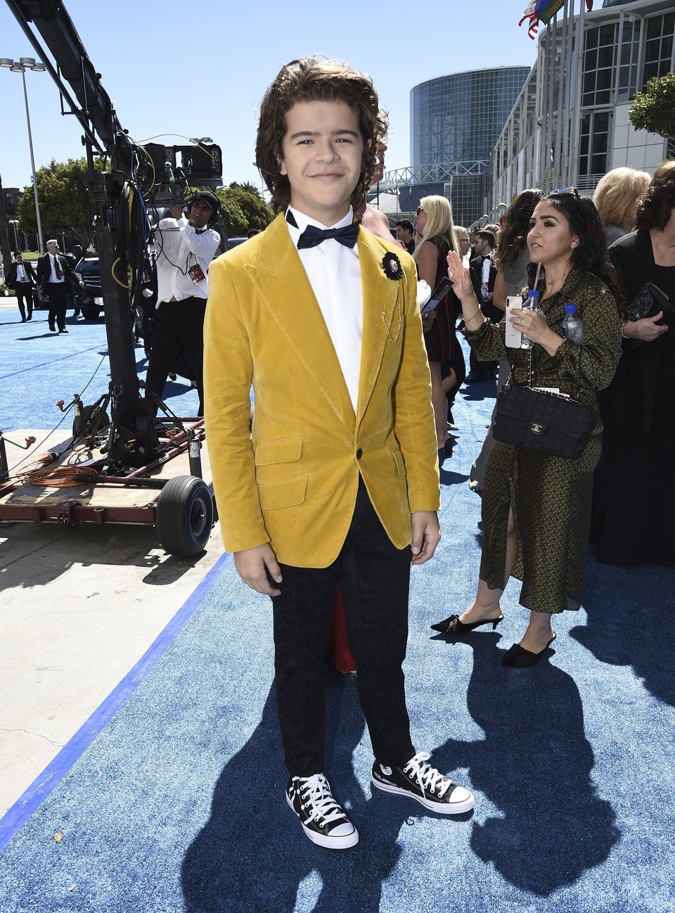 Gaten Matarazzo en la alfombra roja de los Emmy 2018