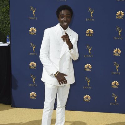 Caleb McLaughlin en la alfombra roja de los Emmy 2018