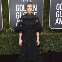 Jodie Comer en la alfombra roja de los Globos de Oro 2019