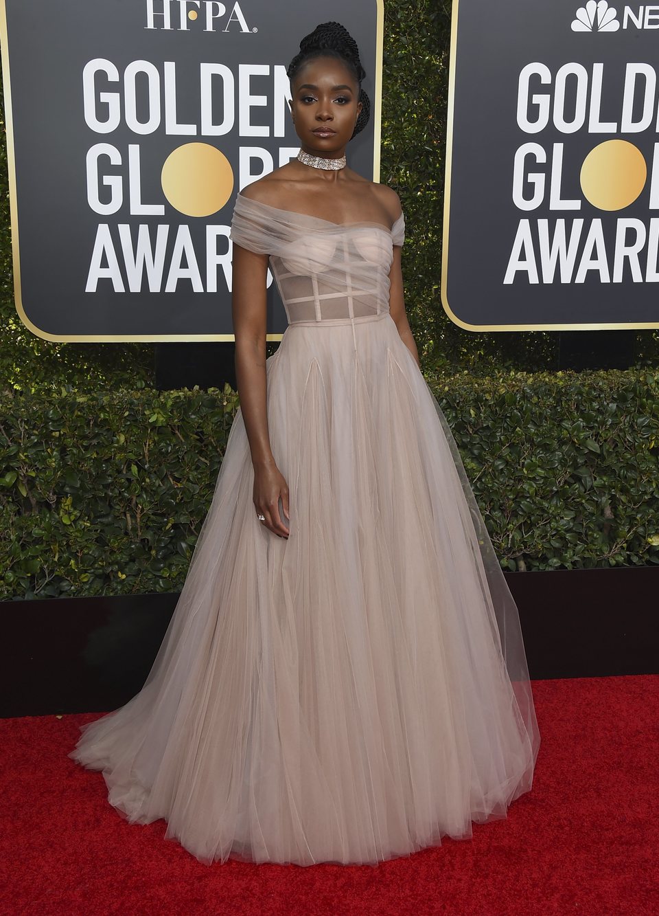 Kiki Layne en la alfombra roja de los Globos de Oro 2019