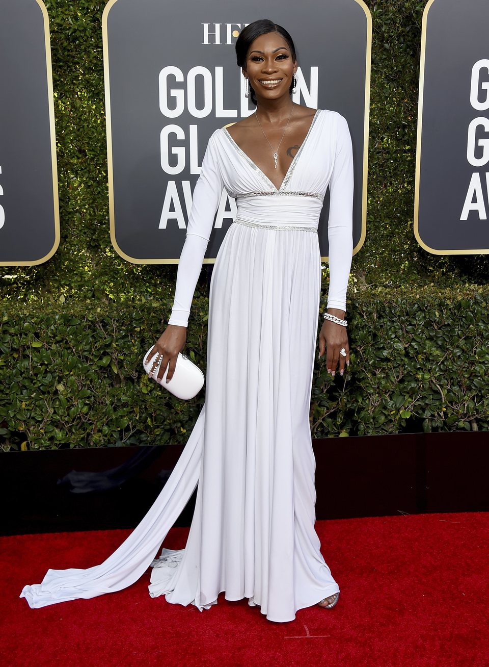 Dominique Jackson en la alfombra roja de los Globos de Oro 2019