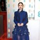 Lily Collins en la alfombra roja de los BAFTA 2019