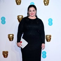 Melissa McCarthy en la alfombra roja de los BAFTA 2019