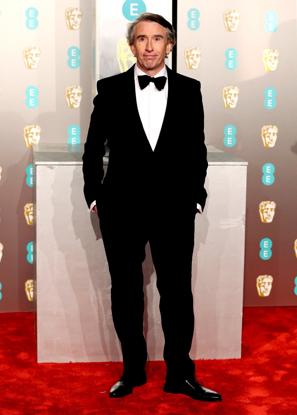 Steve Coogan en la alfombra roja de los BAFTA 2019