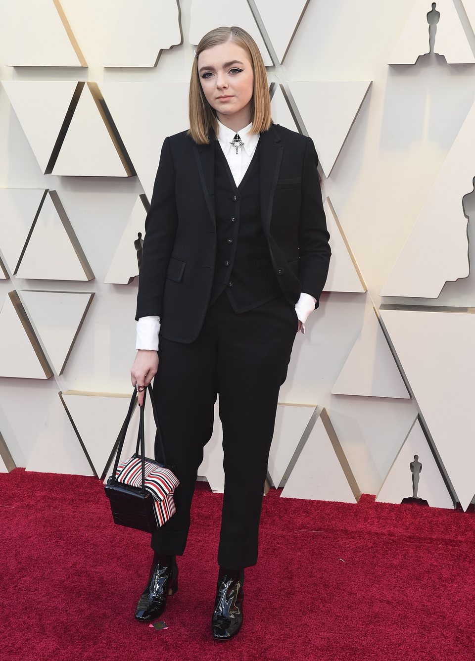 Elsie Fisher en la alfombra roja de los Oscar 2019