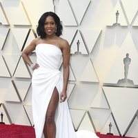 Regina King en la alfombra roja de los Oscar 2019