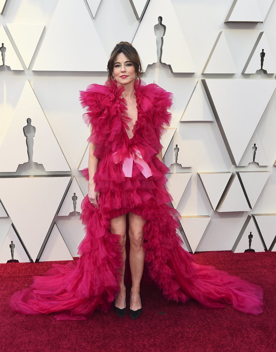 Linda Cardellini en la alfombra roja de los Oscar 2019