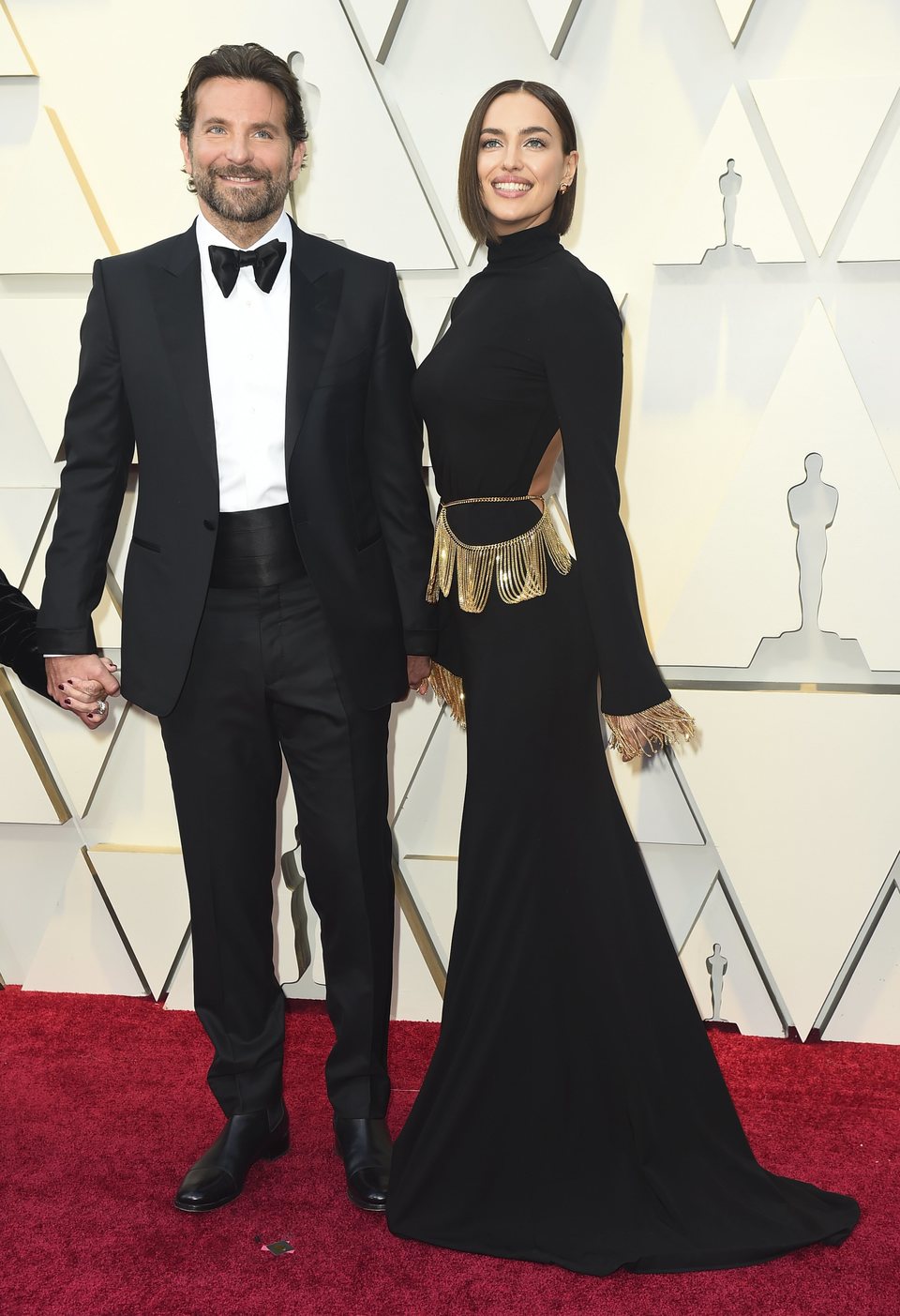 Bradley Cooper e Irina Shayk en la alfombra roja de los Oscar 2019