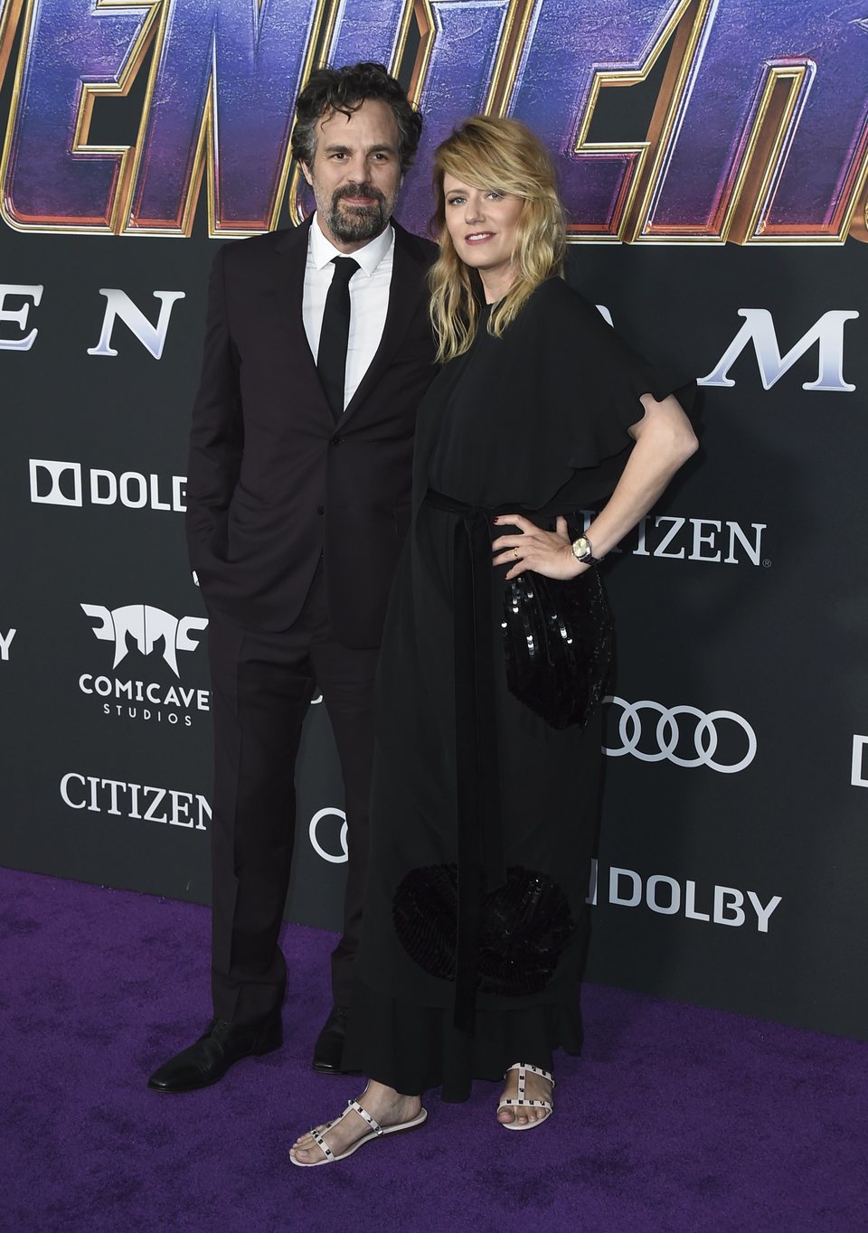 Mark Ruffalo y Sunrise Coigney en la alfombra roja de 'Vengadores: Endgame'