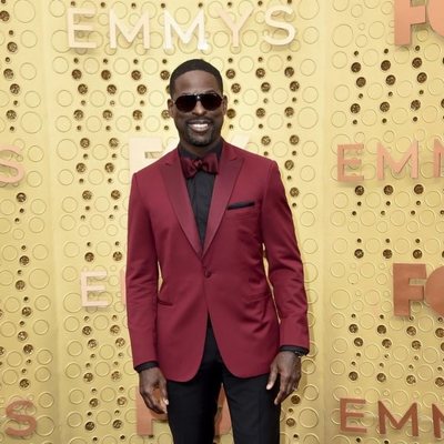 Sterling K. Brown en la alfombra roja de los premios Emmy 2019