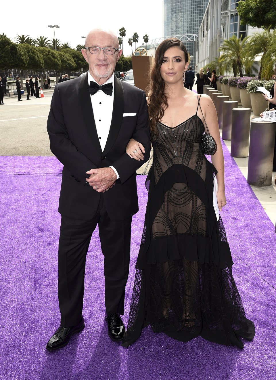 Jonathan Banks en la alfombra roja de los Emmy 2019