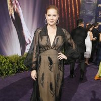 Amy Adams en la alfombra roja de los Emmy 2019