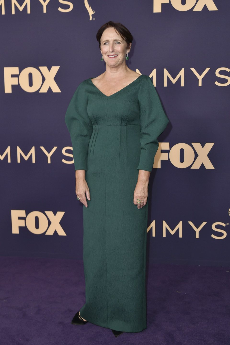 Fiona Shaw en la alfombra roja de los Emmy 2019