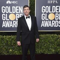 Kyle Chandler en la alfombra roja de los Globos de Oro 2020