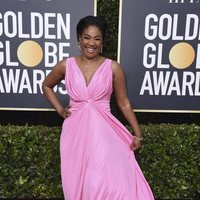 Tiffany Haddish en la alfombra roja de los Globos de Oro 2020