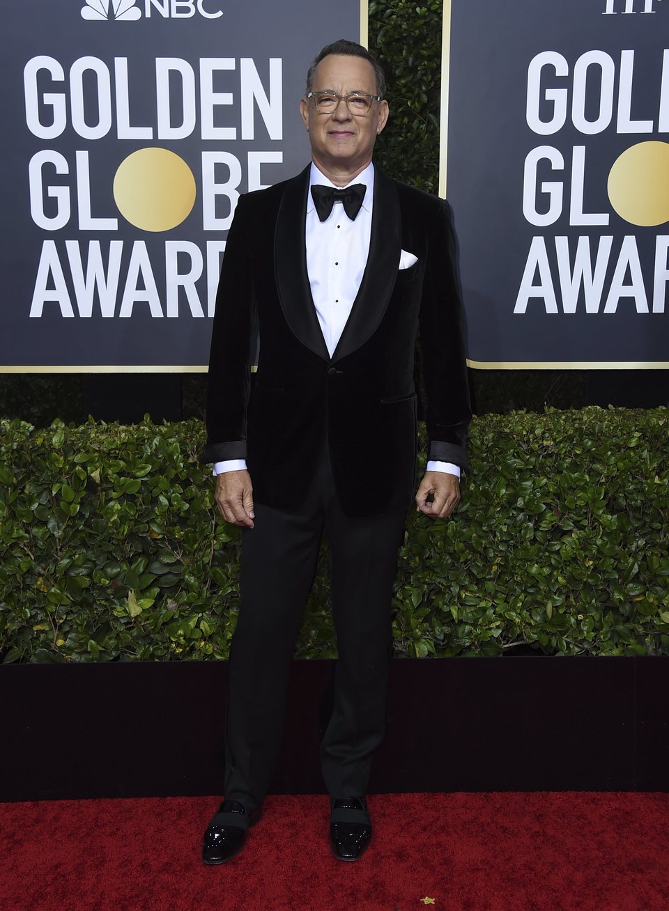 Tom Hanks en la alfombra roja de los Globos de Oro 2020