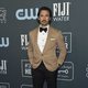 Milo Ventimiglia en la alfombra de los Critics' Choice Awards 2020