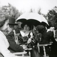 Be Natural: The Untold Story of Alice Guy-Blaché