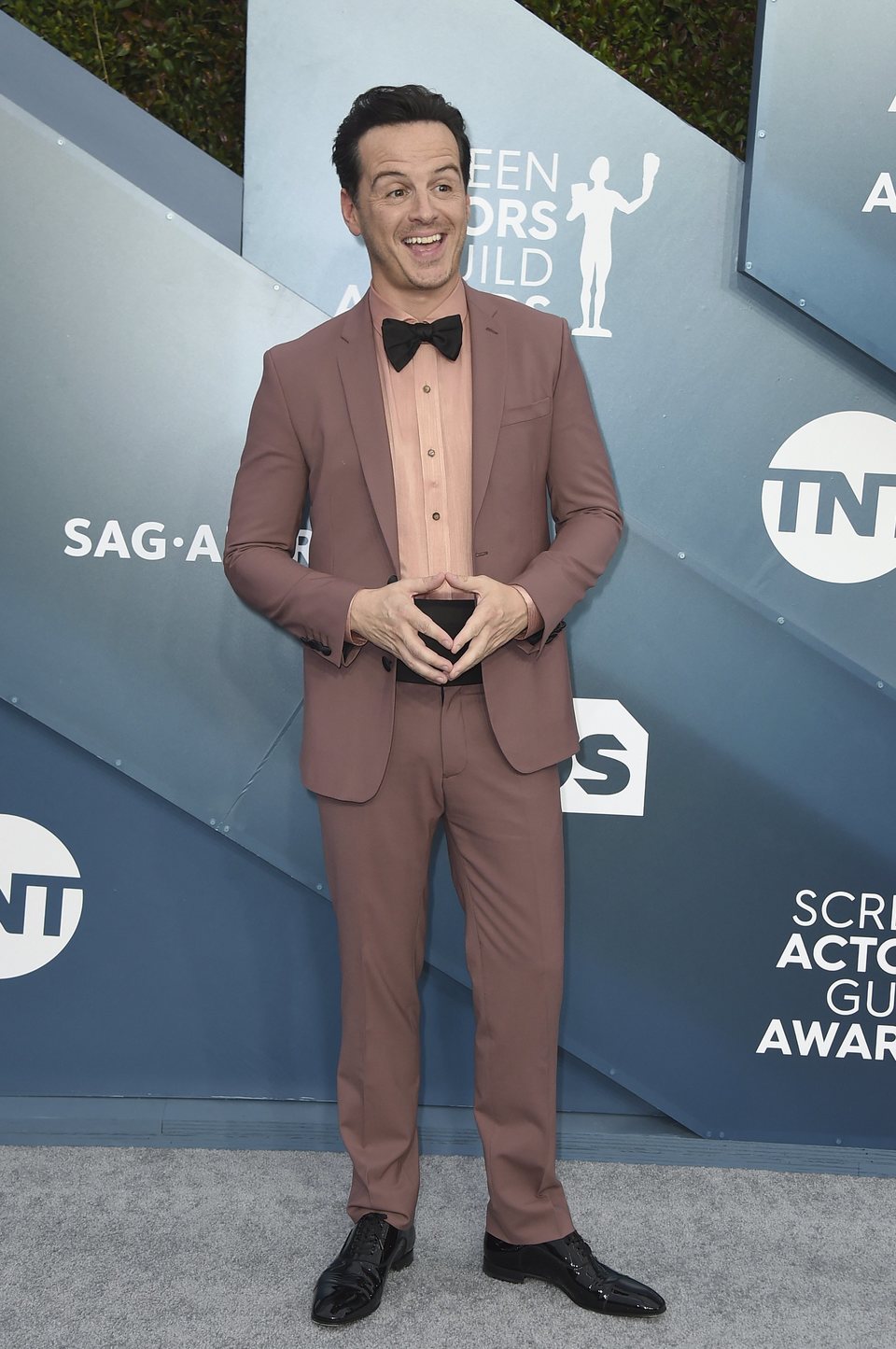 Andrew Scott en la alfombra roja de los SAG Awards 2020