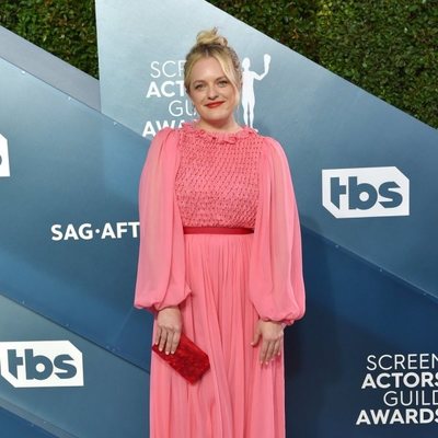 Elisabeth Moss en la alfombra roja de los SAG Awards 2020