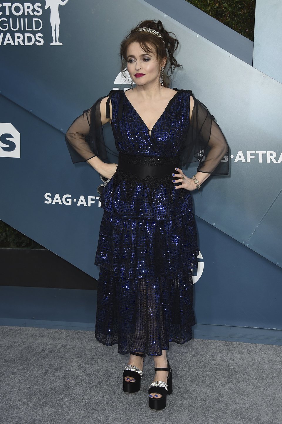 Helena Bonham Carter en la alfombra roja de los SAG Awards 2020