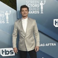 Pedro Pascal en la alfombra roja de los SAG Awards 2020