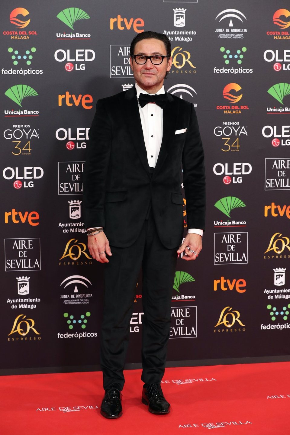 Carlos Santos en la alfombra roja de los Premios Goya 2020