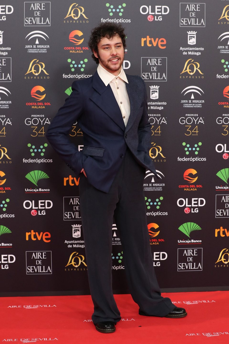 Alex de Lucas en la alfombra roja de los Premios Goya 2020