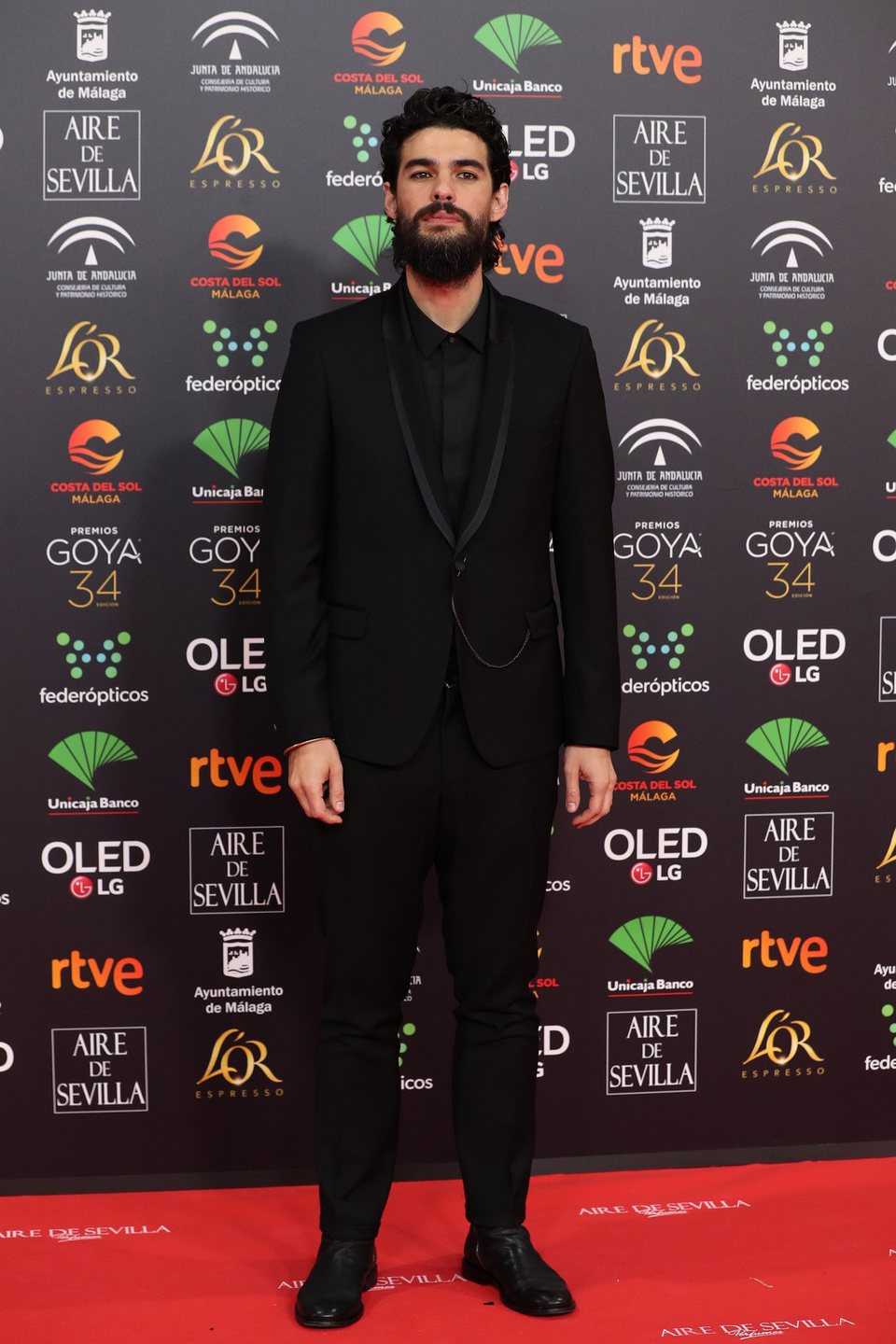 Oliver Laxe en la alfombra roja de los Premios Goya 2020