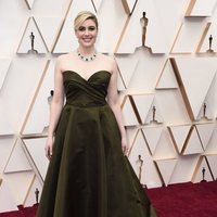 Greta Gerwig en la alfombra roja de los Oscar 2020