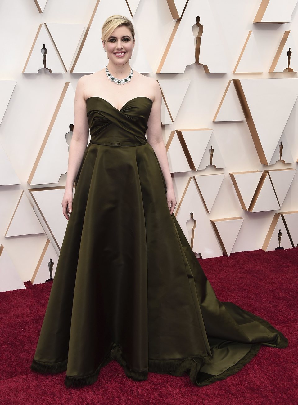 Greta Gerwig en la alfombra roja de los Oscar 2020