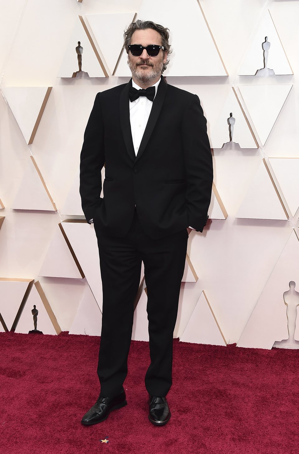 Joaquin Phoenix en la alfombra roja de los Oscar 2020