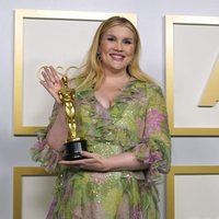 Emerald Fennell ganadora del Oscar 2021 a al Mejor Guion Original por 'Una joven prometedora'