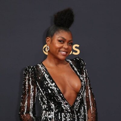 Taraji P. Henson en la alfombra roja de los Emmy 2021