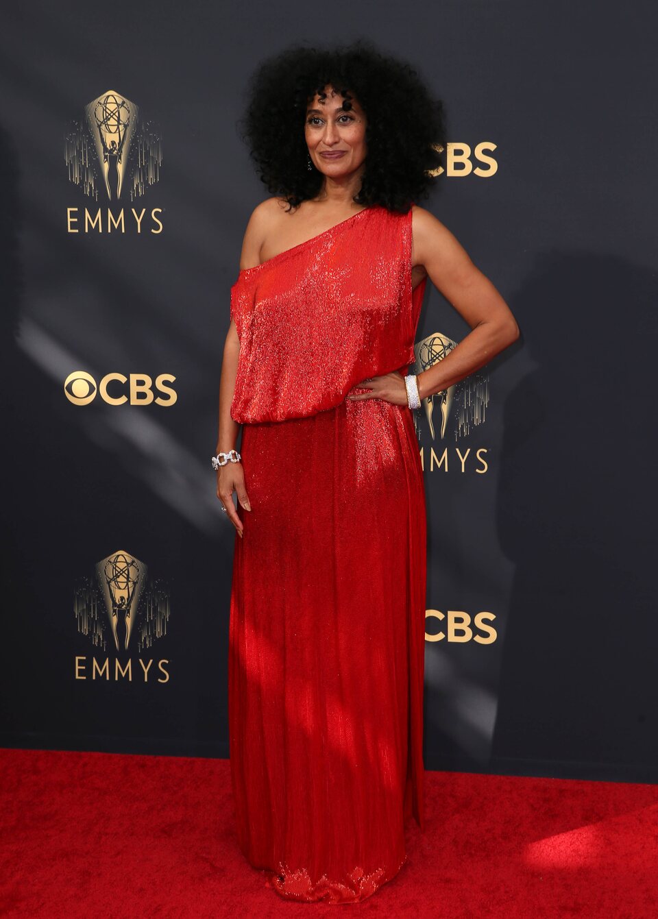 Tracee Ellis Ross en la alfombra roja de los Emmy 2021