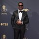 Sterling K. Brown en la alfombra roja de los Emmy 2021