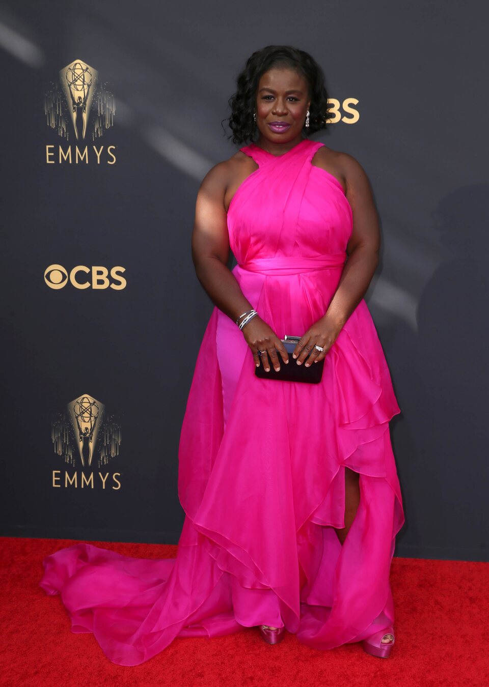 Uzo Aduba en la alfombra roja de los Emmy 2021