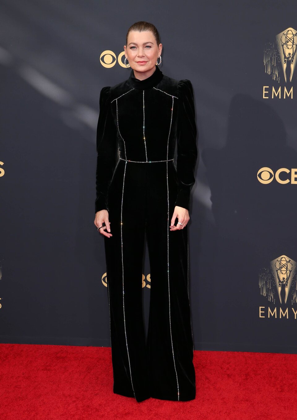 Ellen Pompeo en la alfombra roja de los Emmy 2021