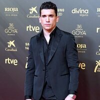 Jaime Llorente en la alfombra roja de la 36 edición de los Premios Goya