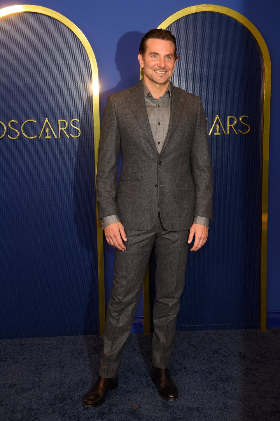 Bradley Cooper en la comida da de nominados a los Oscar 2022