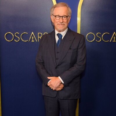 Steven Spielberg en la comida de nominados a los Oscar 2022