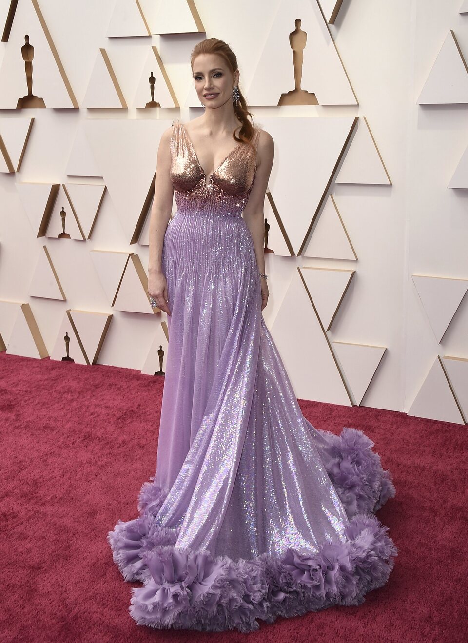 Jessica Chastain en la alfombra roja de los Oscar 2022