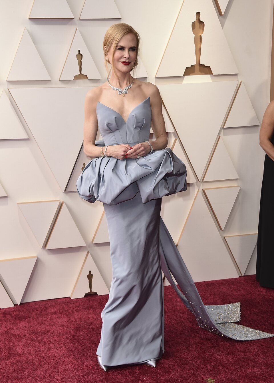 Nicole Kidman en la alfombra roja de los Oscar 2022