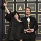 Billie Eilish y Finneas Oconnell, ganadores del Oscar a la mejor cación