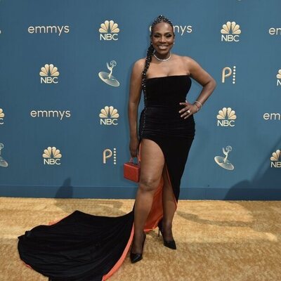 Sheryl Lee Ralph en la alfombra roja de los Emmy 2022