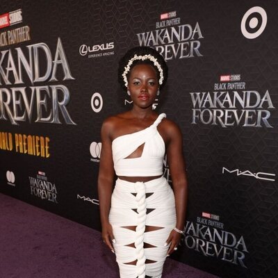 Lupita Nyong'o en la premiere de 'Black Panther: Wakanda Forever'