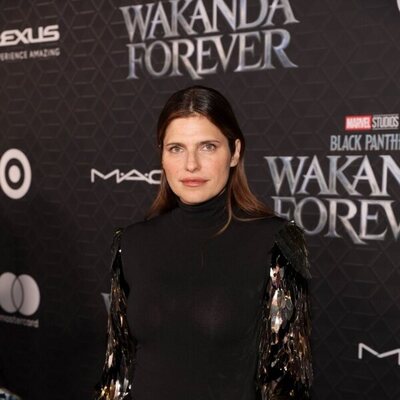 Lake Bell en la premiere de 'Black Panther: Wakanda Forever'