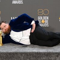 Paul Walter Hauser, ganador del Globo de Oro 2023 al mejor actor de reparto de una miniserie