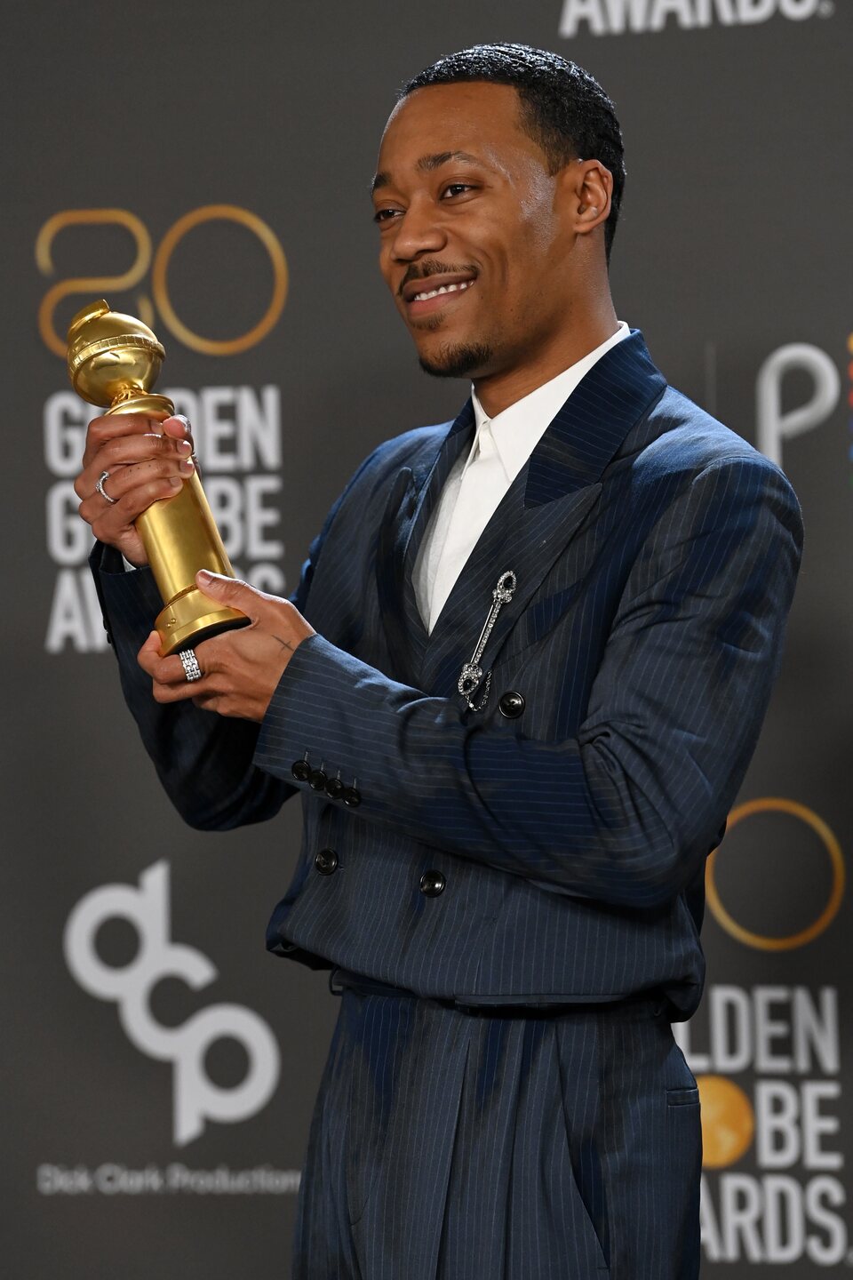 Tyler James Williams, ganador del Globo de Oro 2023 al mejor actor de reparto de una serie